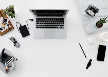 How Can Growing Media Brands Build Scalable Online Infrastructure Without Overspending?